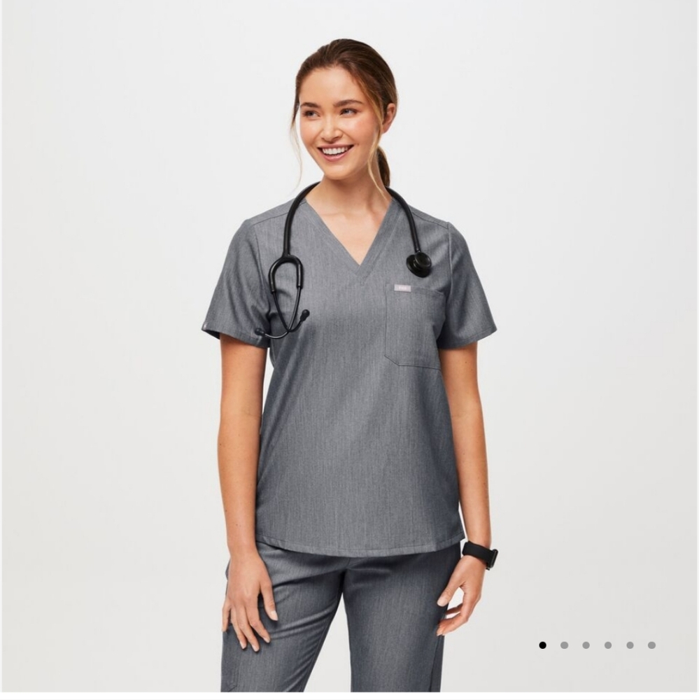 Figs Catarina 1 pocket scrub top